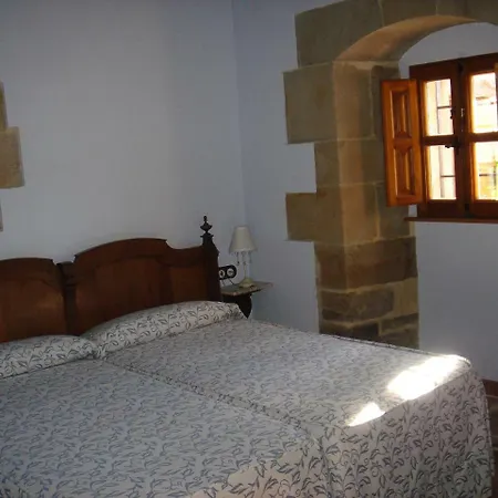 Palacio La Cajiga 3* Peñamellera Baja